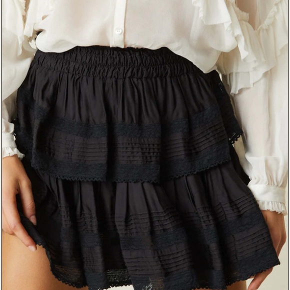 Love Shack Fancy brand new Ruffle mini skirt. - Picture 4 of 7